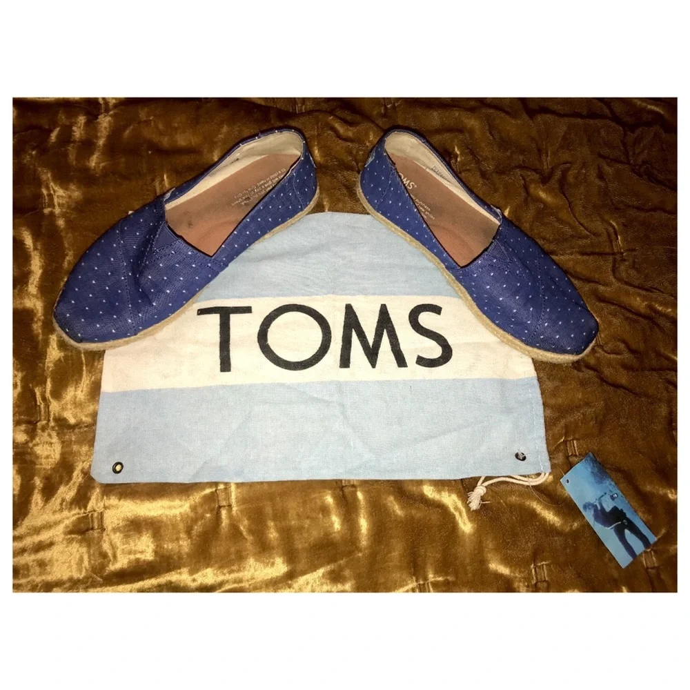 Toms tom’s blue